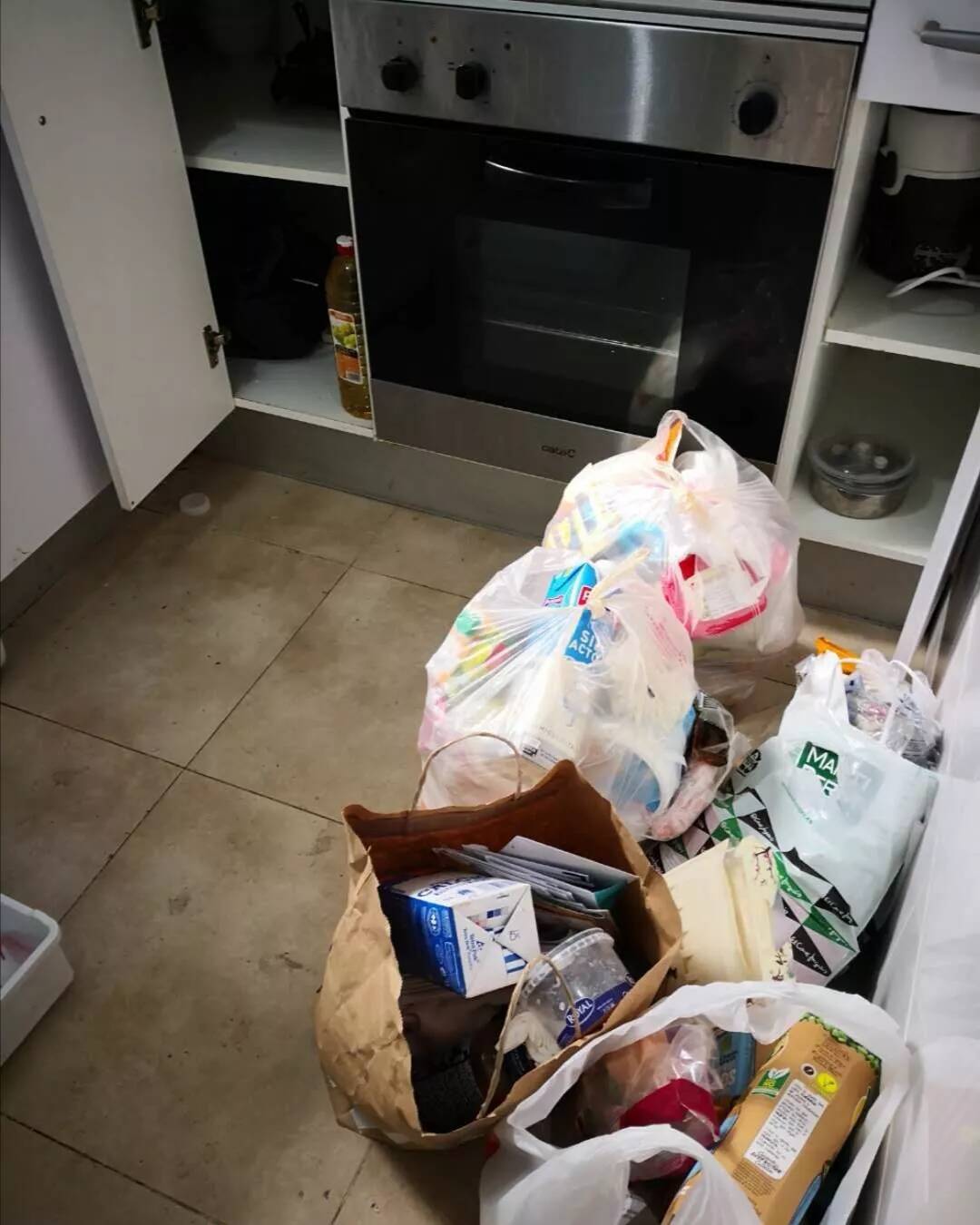 惊！房东打开门的一瞬间……插图4