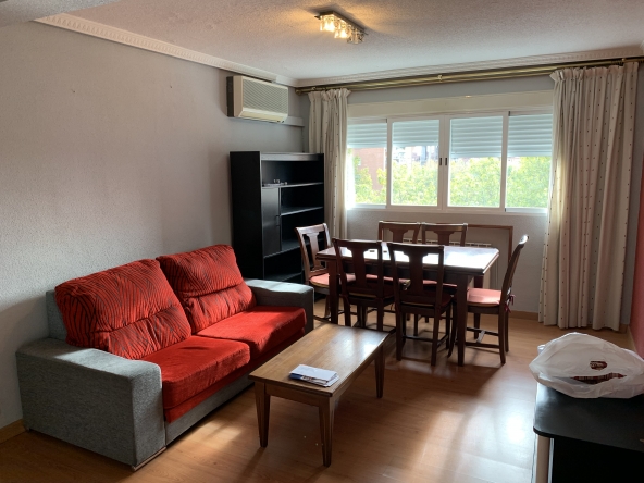 马德里2号线Alsacia三室一厅出租缩略图