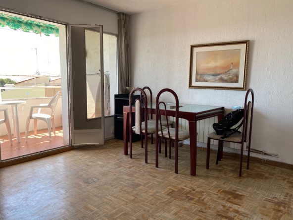 【马德里6号线plaza eliptica】九楼三室出租缩略图